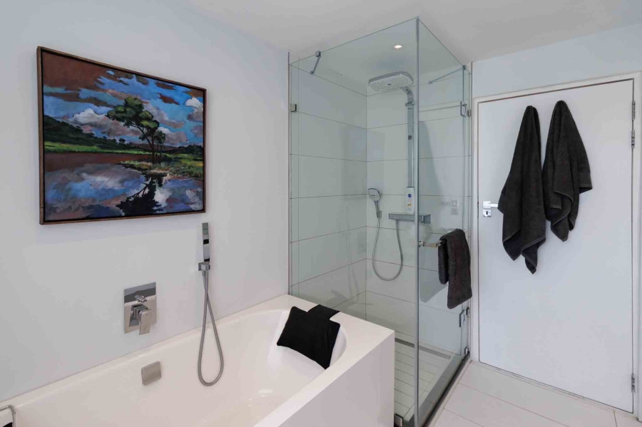 To Let 2 Bedroom Property for Rent in Tamboerskloof Western Cape